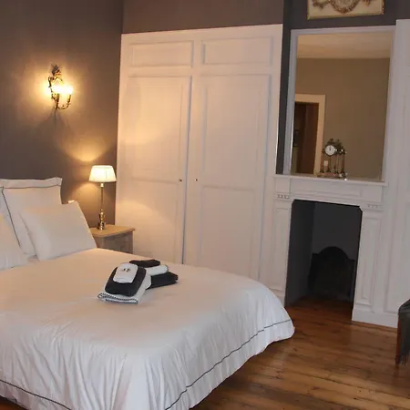 Le Clos Boutenelle Oda ve Kahvaltı 3*