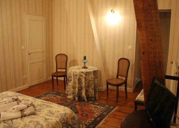 Le Clos Boutenelle 3*